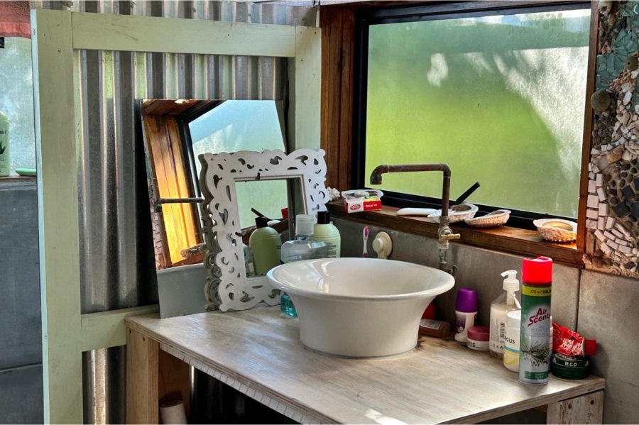 3 Bedroom Property for Sale in Sunrise On Sea Eastern Cape